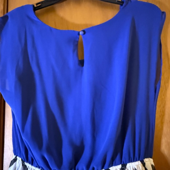 A. Byer Vintage Juniors Blue and Black Chevron Backless Dress Size Small - Picture 4 of 7